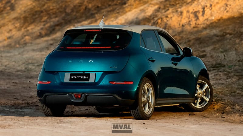 BYD Dolphin vs GWM Ora 03: Qual elétrico atende melhor às suas necessidades?